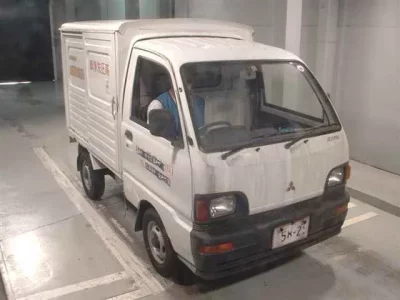 Mitsubishi MINICAB TRUCK