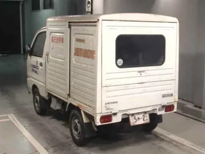 Mitsubishi MINICAB TRUCK