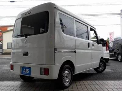 Nissan CLIPPER VAN