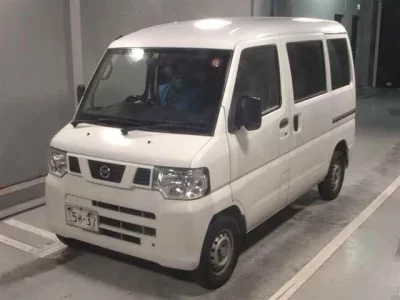 Nissan CLIPPER VAN