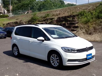 Volkswagen GOLF TOURAN
