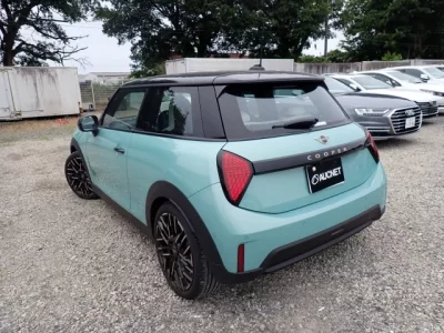 BMW MINI