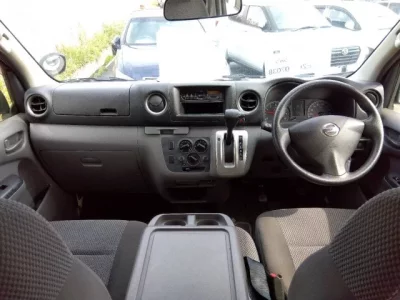 Nissan CARAVAN VAN