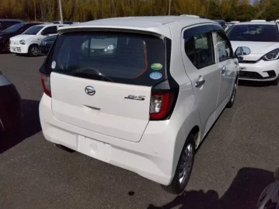 Daihatsu MIRA E S