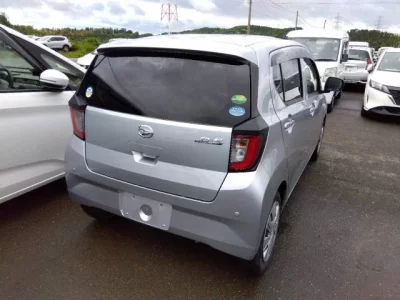 Daihatsu MIRA E S