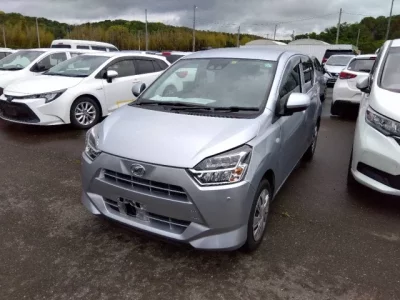Daihatsu MIRA E S