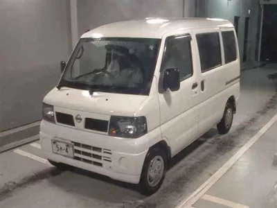 Nissan CLIPPER VAN