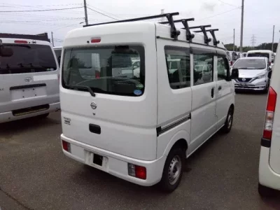 Nissan CLIPPER VAN