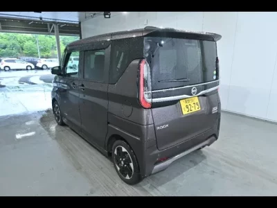 Nissan ROOX