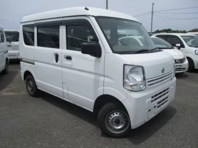 Nissan CLIPPER VAN