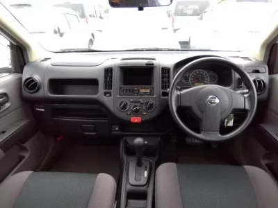 Nissan AD
