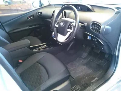 Toyota PRIUS PHV