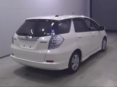 Honda FIT SHUTTLE