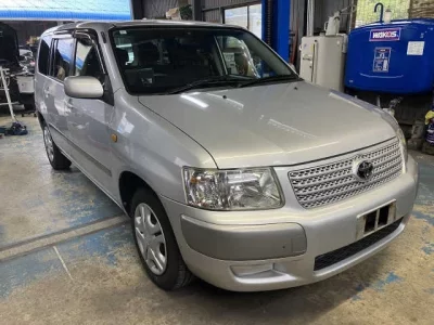 Toyota SUCCEED