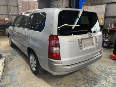Toyota SUCCEED