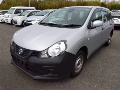 Nissan AD
