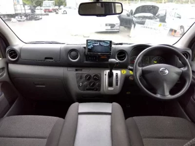 Nissan CARAVAN VAN