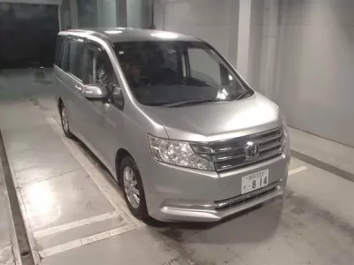 Honda STEP WAGON