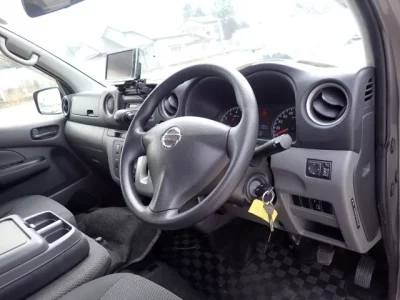 Nissan CARAVAN VAN