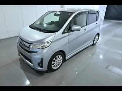 Mitsubishi EK CUSTOM