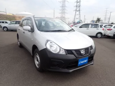 Nissan AD