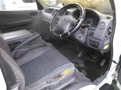 Nissan CARAVAN VAN