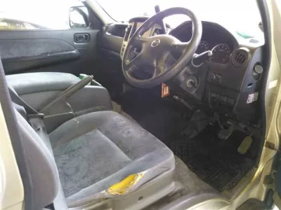 Nissan CARAVAN VAN