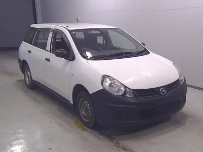Nissan AD