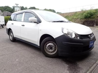 Nissan AD