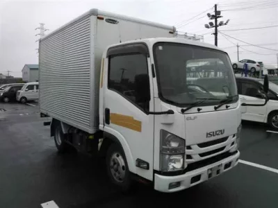Isuzu ELF
