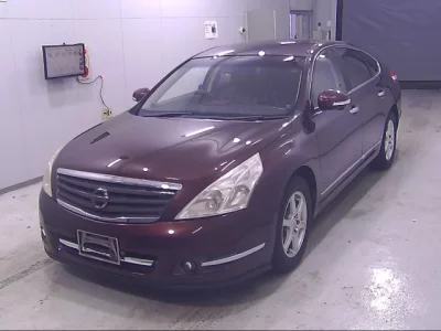 Nissan TEANA