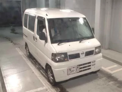 Nissan CLIPPER VAN