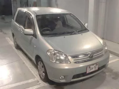 Toyota RAUM
