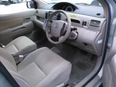 Toyota RAUM