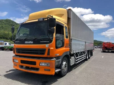 Isuzu GIGA MAX