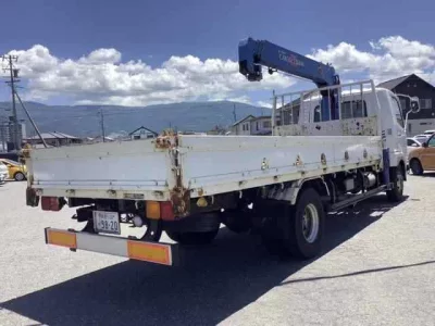Mitsubishi FUSO FIGHTER