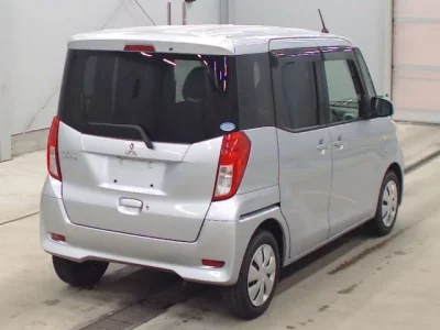 Mitsubishi EK SPACE