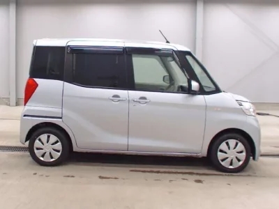 Mitsubishi EK SPACE