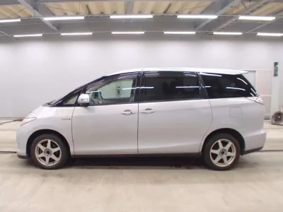 Toyota ESTIMA HYBRID