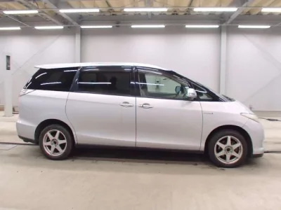 Toyota ESTIMA HYBRID