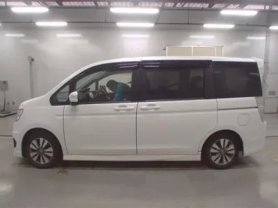 Honda STEP WAGON