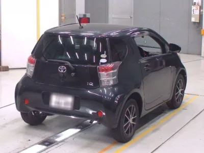 Toyota IQ
