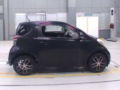 Toyota IQ