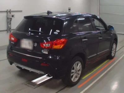Mitsubishi RVR