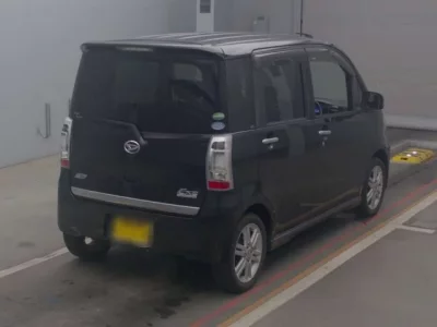Daihatsu TANTO EXE