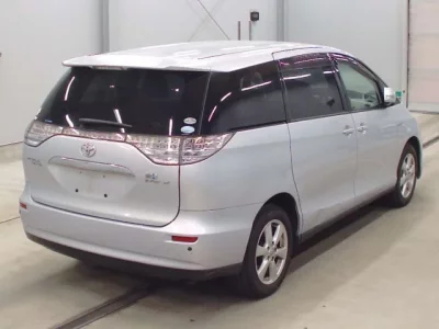Toyota ESTIMA HYBRID