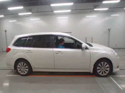Subaru LEGACY
