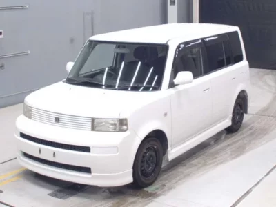 Toyota BB