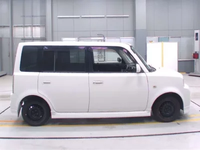 Toyota BB