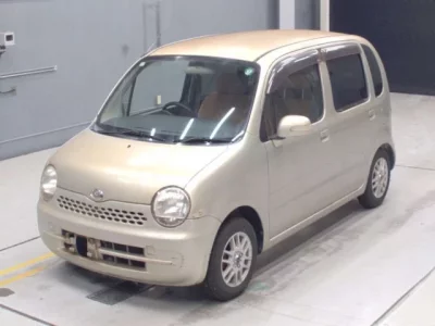 Daihatsu MOVE LATTE
